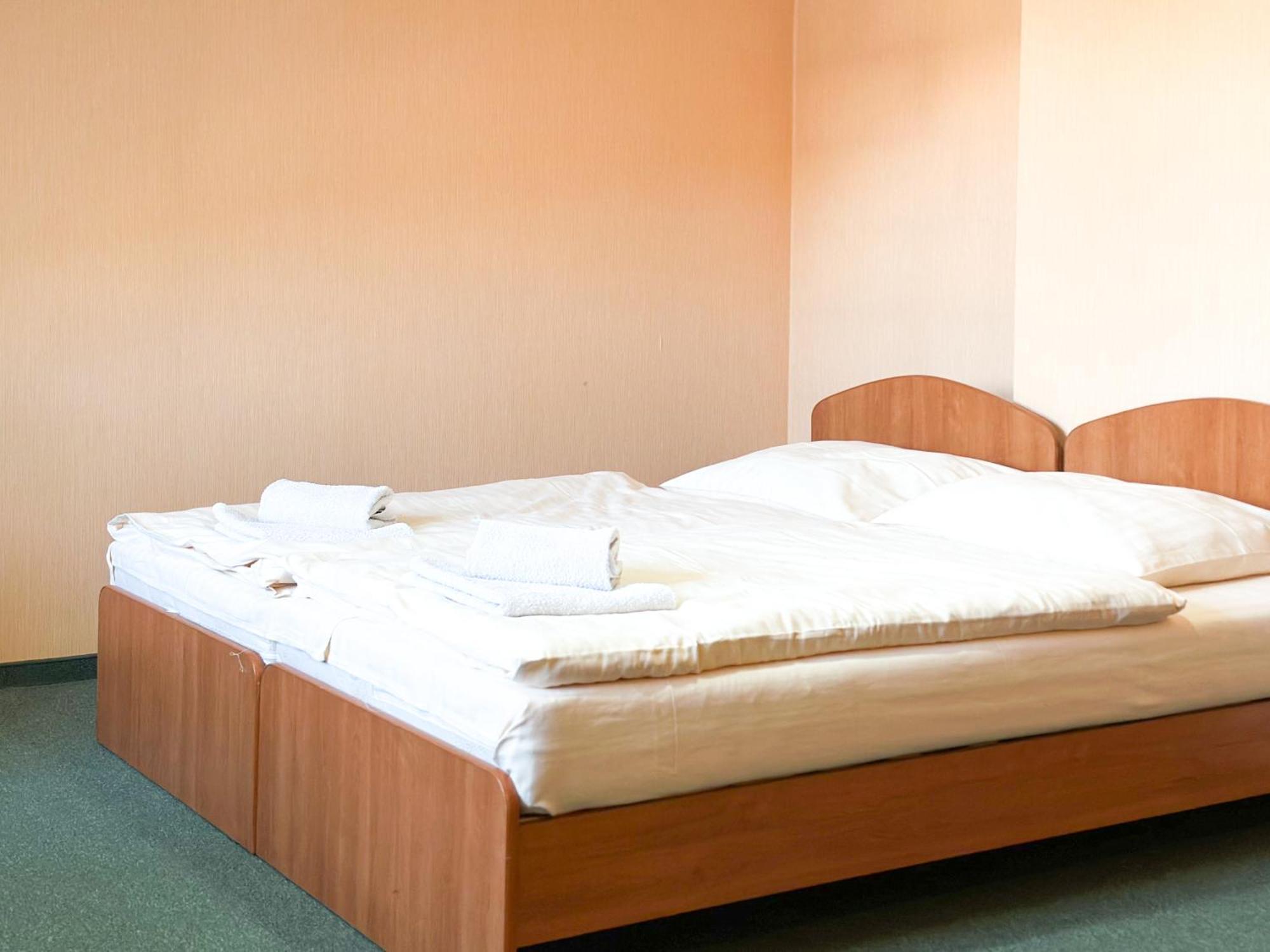 Hotel Arkadia Klecza Gorna Exterior photo